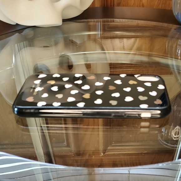 Kate Spade HEARTBEAT - iPhone Case - Picture 4 of 11